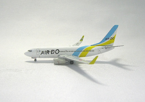 ワールドエアクラフトコレクション 1/400 AIRDO（エアドゥ） 737-700 JA11AN